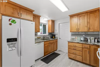 634 30th Ave, Albany, OR 97322 - Photo 10