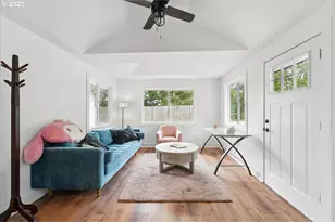 4711 Alder St, West Linn, OR 97068 - Photo 8