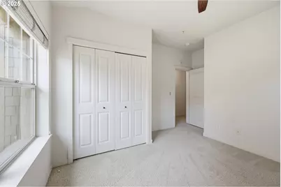 674 NE Newstead Ln, Hillsboro, OR 97006 - Photo 28