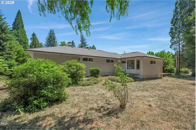 19531 Central Point Rd, Oregon City, OR 97045 - Photo 36