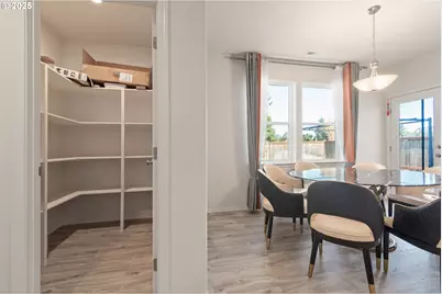 5292 Squirrel St, Springfield, OR 97478 - Photo 12