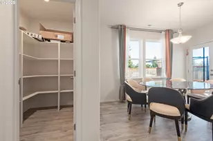 5292 Squirrel St, Springfield, OR 97478 - Photo 12