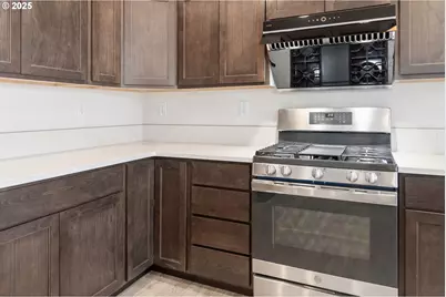 5292 Squirrel St, Springfield, OR 97478 - Photo 10