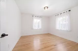 648 NE Stafford St, Portland, OR 97211 - Photo 12