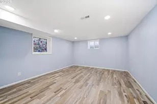 648 NE Stafford St, Portland, OR 97211 - Photo 22