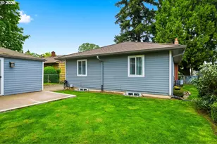 648 NE Stafford St, Portland, OR 97211 - Photo 32