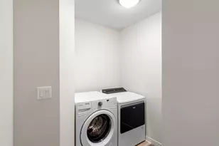 10843 E Burnside St, Portland, OR 97216 - Photo 26