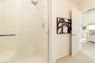 5028 SW View Point Ter, Portland, OR 97239 - Photo 22