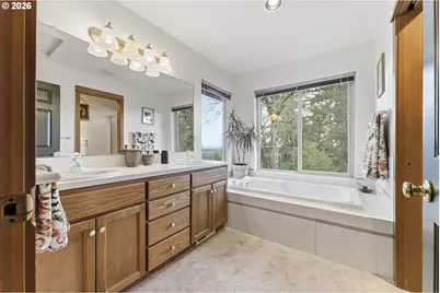 7537 SE 116th Ave, Portland, OR 97266 - Photo 16