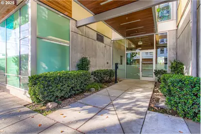 1455 N Killingsworth St #313, Portland, OR 97217 - Photo 2