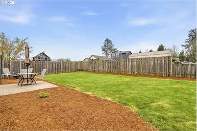 641 Mary Dr, Molalla, OR 97038 - Photo 38