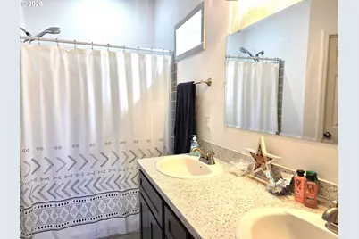 2808 Athens Ct, La Grande, OR 97850 - Photo 8