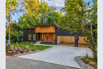 13248 S Iron Mountain Blvd, Portland, OR 97219 - Photo 2