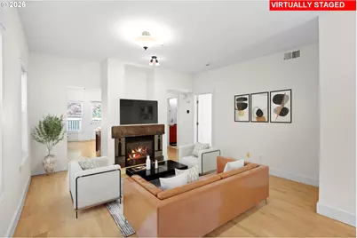 2165 NW Everett St, Portland, OR 97210 - Photo 8