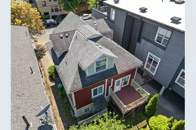 2165 NW Everett St, Portland, OR 97210 - Photo 36