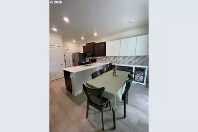 2383 NW Matteo Dr, McMinnville, OR 97128 - Photo 8