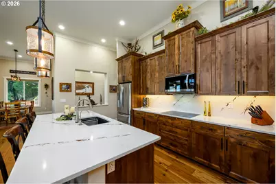 225 Summit Ridge Ln, Roseburg, OR 97471 - Photo 10