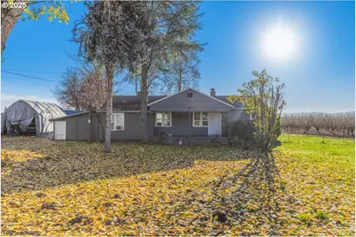 26050 SW Farmington Rd, Hillsboro, OR 97123 - Photo 16