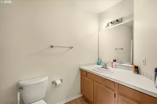 9101 NE Cliff St, Portland, OR 97220 - Photo 40