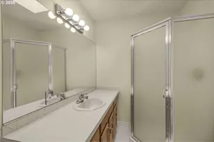 9101 NE Cliff St, Portland, OR 97220 - Photo 30