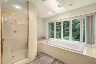 9101 NE Cliff St, Portland, OR 97220 - Photo 28