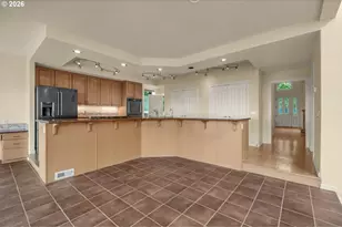 9101 NE Cliff St, Portland, OR 97220 - Photo 18