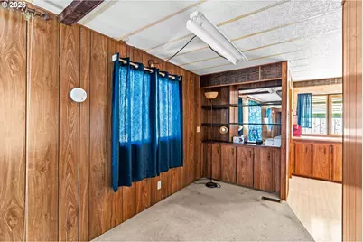 1557 N Pacific Hwy #24, Cottage Grove, OR 97424 - Photo 8