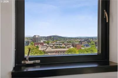 333 NW 9th Ave #1307, Portland, OR 97209 - Photo 28