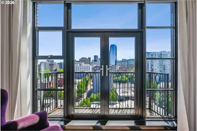 333 NW 9th Ave #1307, Portland, OR 97209 - Photo 32