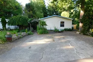 1105 Riverside Dr, Vernonia, OR 97064 - Photo 2