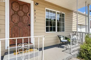 9221 SE Gladstone St, Portland, OR 97266 - Photo 2
