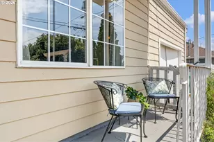 9221 SE Gladstone St, Portland, OR 97266 - Photo 16