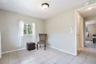 9221 SE Gladstone St, Portland, OR 97266 - Photo 14