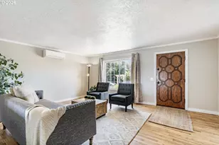 9221 SE Gladstone St, Portland, OR 97266 - Photo 4