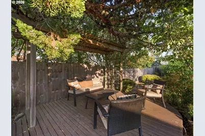 19330 SW Clarion Ct, Beaverton, OR 97003 - Photo 34