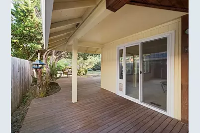 19330 SW Clarion Ct, Beaverton, OR 97003 - Photo 30