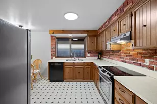 19330 SW Clarion Ct, Beaverton, OR 97003 - Photo 14