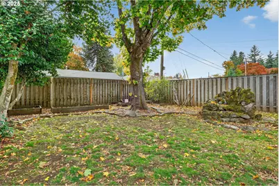 3051 SE 171st Dr, Portland, OR 97236 - Photo 42