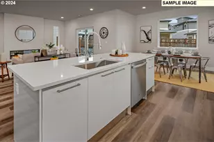 16801 SE Shimmering Leaf St, Happy Valley, OR 97086 - Photo 12