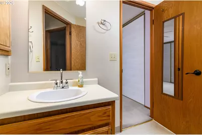 7925 SW Fanno Creek Dr #6, Tigard, OR 97224 - Photo 22