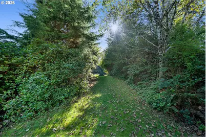 233 Rock Creek Dr, Rockaway Beach, OR 97136 - Photo 1