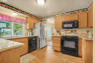 16216 SW 104th Ave, Portland, OR 97224 - Photo 4