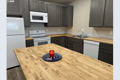 1268 SW 12th St, Pendleton, OR 97801 - Photo 10