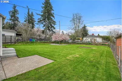 3645 NE 116th Ave, Portland, OR 97220 - Photo 24