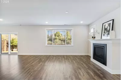 18246 SW Silvertip St, Beaverton, OR 97007 - Photo 6