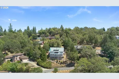 1380 SE Laurel Ct, Roseburg, OR 97470 - Photo 44