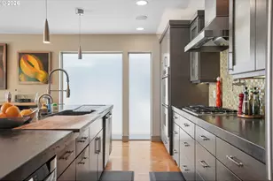 18525 NE Marine Dr, Portland, OR 97230 - Photo 18