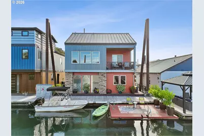 18525 NE Marine Dr #D-2, Portland, OR 97230 - Photo 2