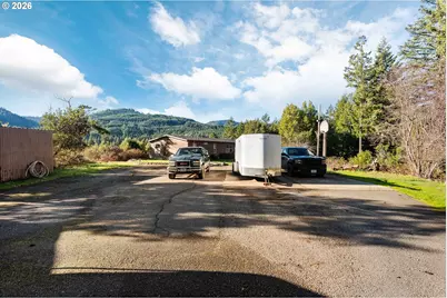41308 S Powers Rd, Powers, OR 97466 - Photo 38