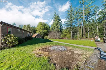 41308 S Powers Rd, Powers, OR 97466 - Photo 32